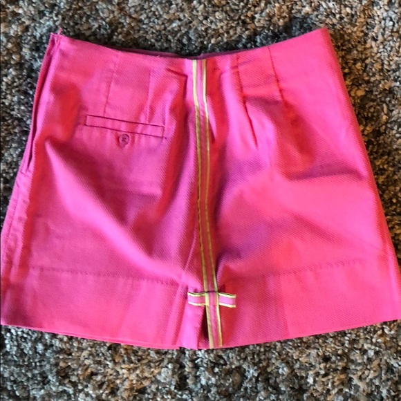 Lilly Pulitzer mini skirt - Picture 3 of 4